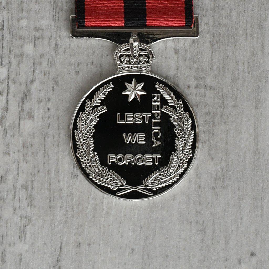 80th Ann. Armistice Remembrance Medal - Image 3